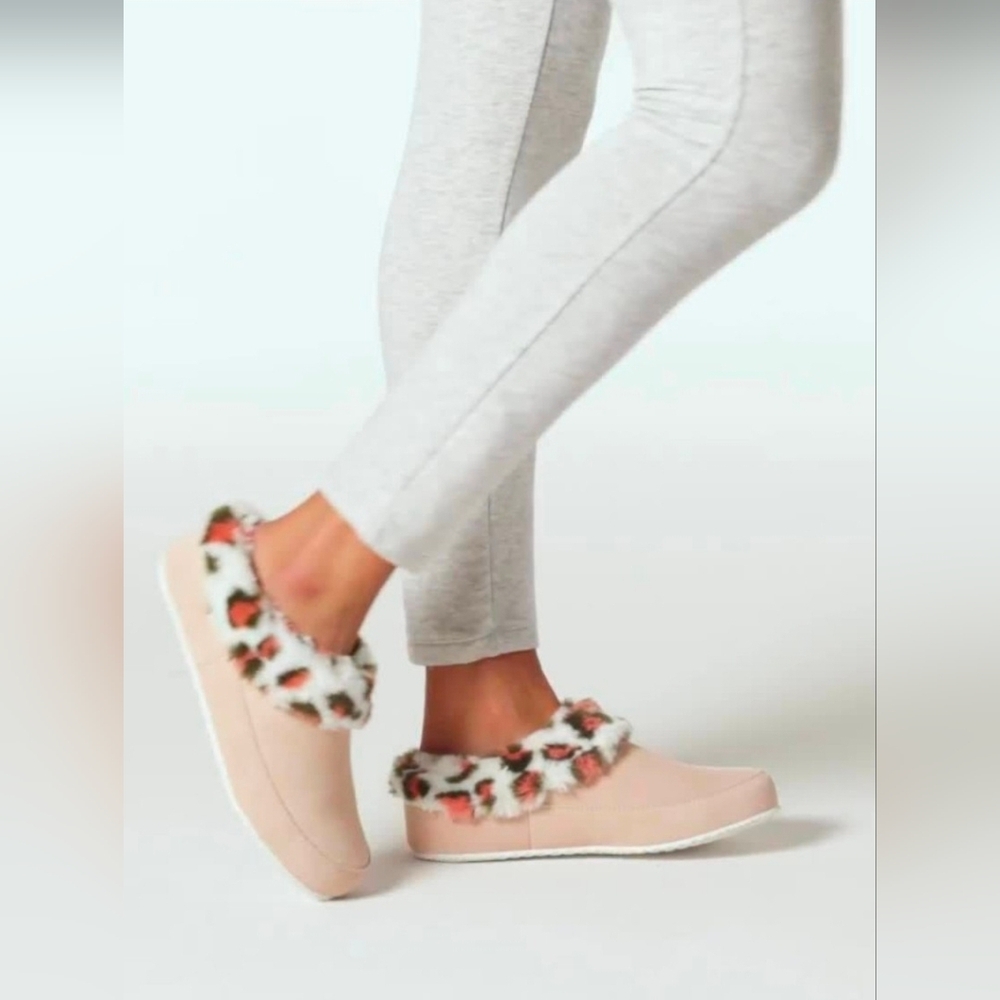Sorel Blush and Leopard Faux Fur Slippers